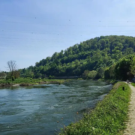 58- Ruhr Nah Apartment *