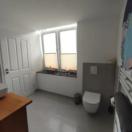 58- Ruhr Nah Apartamento *